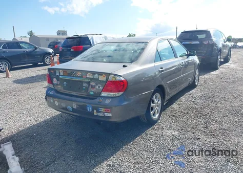 2006 Toyota Camry Le V6/Xle V6 из США, поврежденный, VIN 4T1BF30K76U627950
